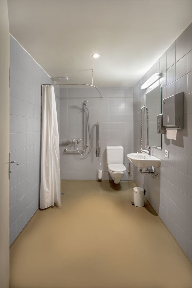 STANDARD, DOUBLE BED, PRIVATE BATHROOM