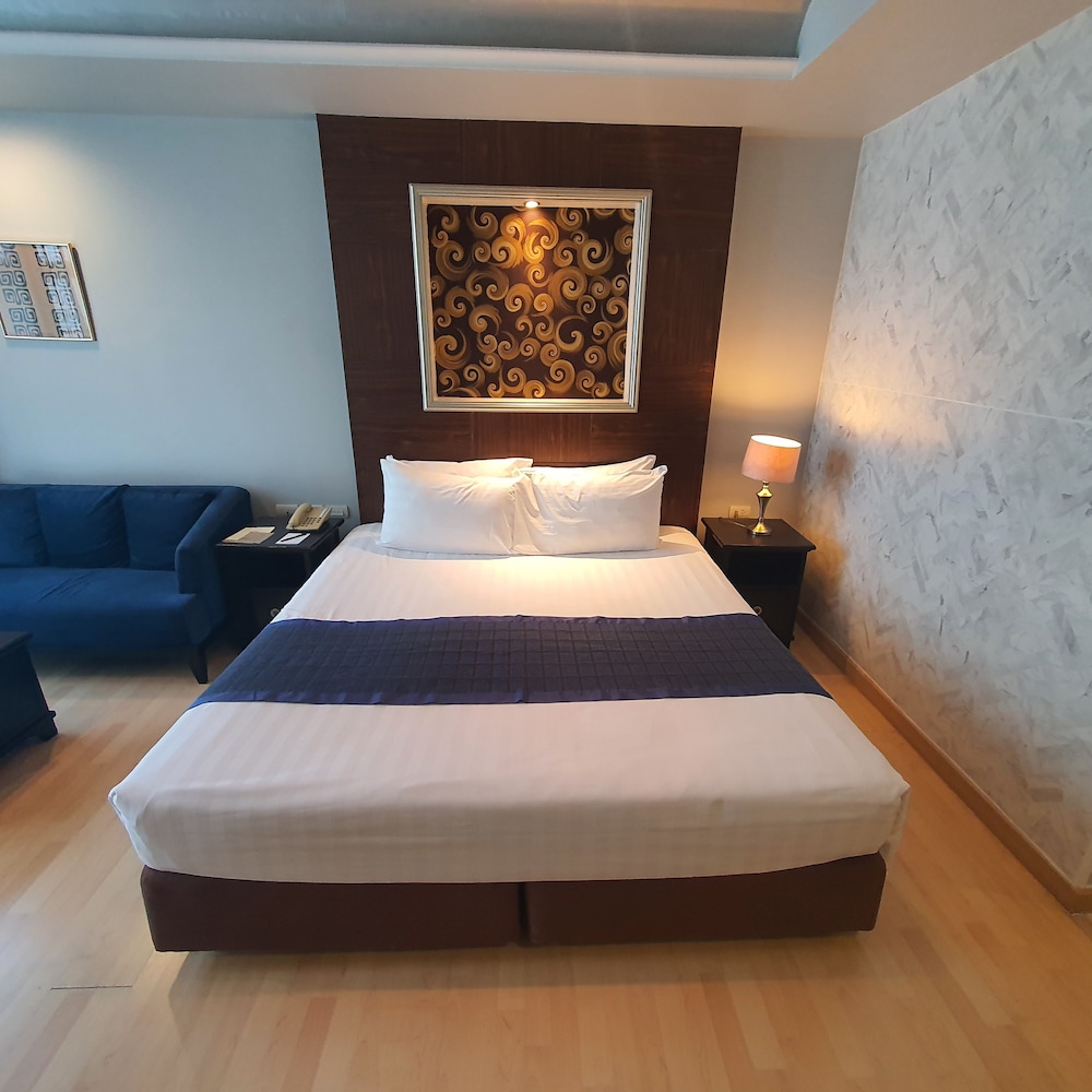 Admiral Premier Bangkok 21/69