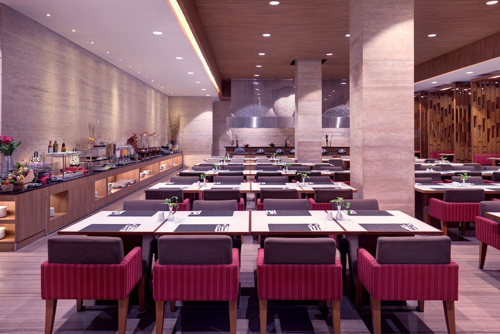 Grand Mercure Jakarta Harmoni 57/68