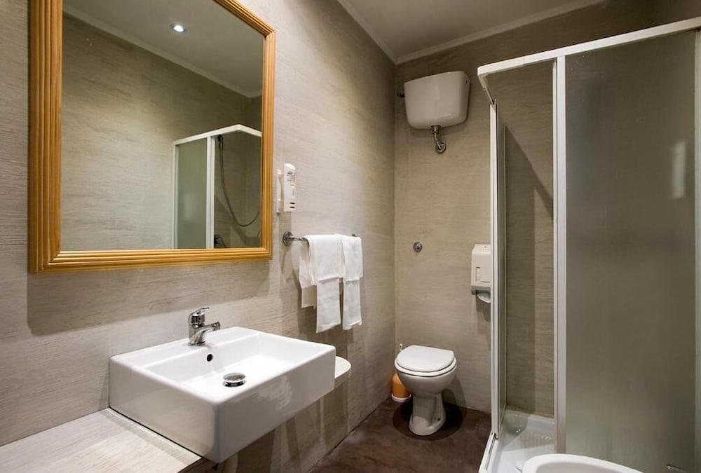 Hotel La Riva 12/63