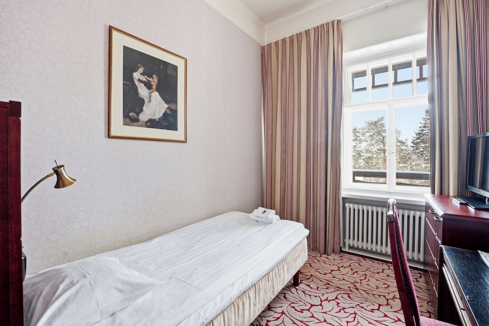 Castle, Standard, Single, Single Bed, Castle Building