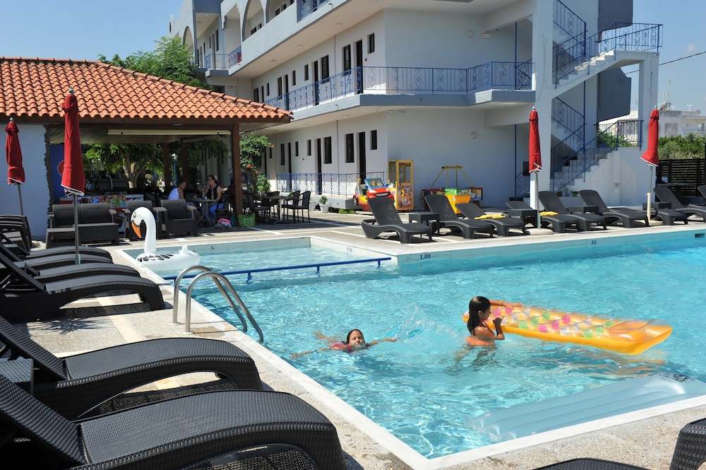 Maritime Hotel 52/62