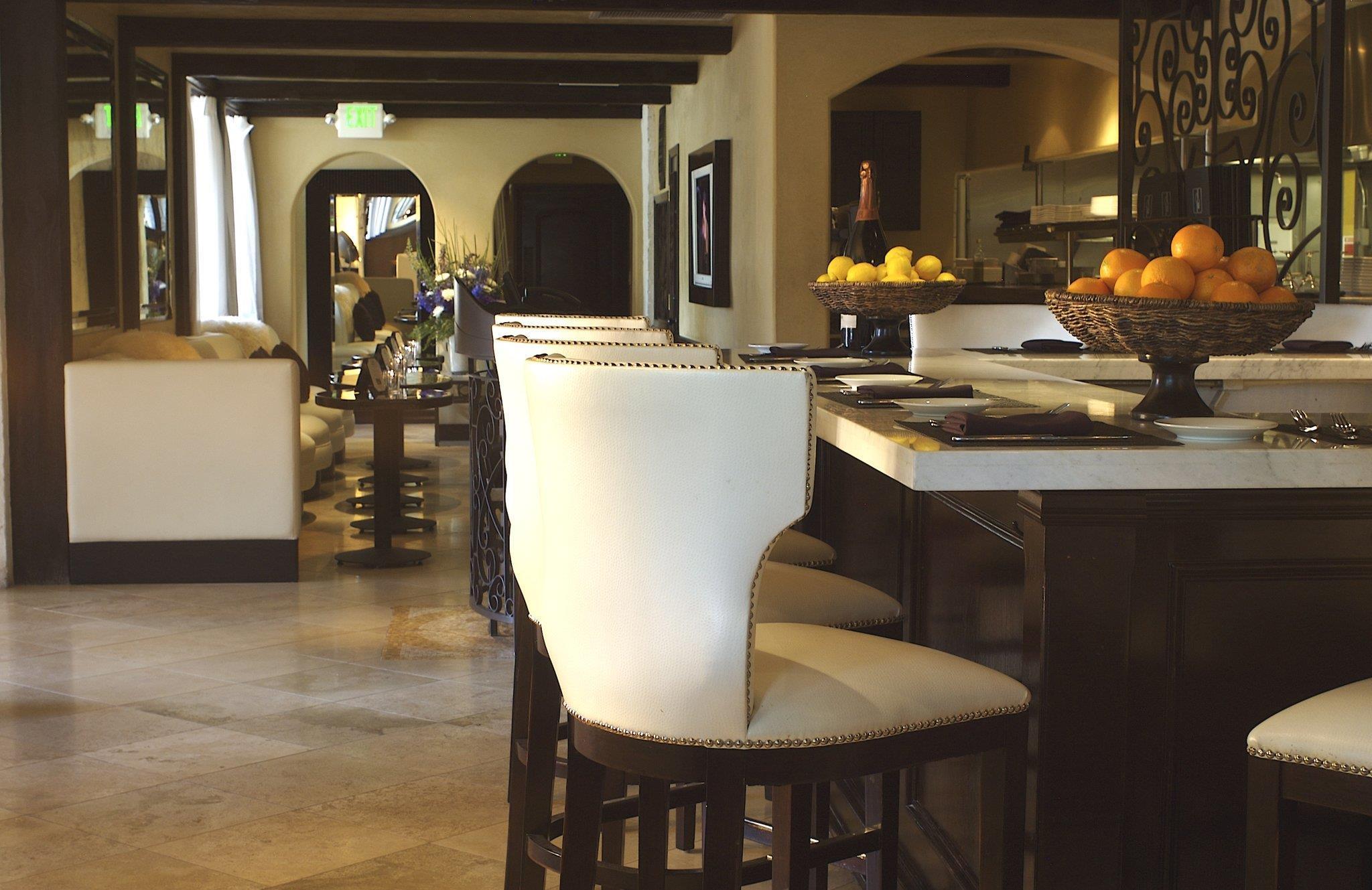 THE WESTLAKE VILLAGE INN 23/36
