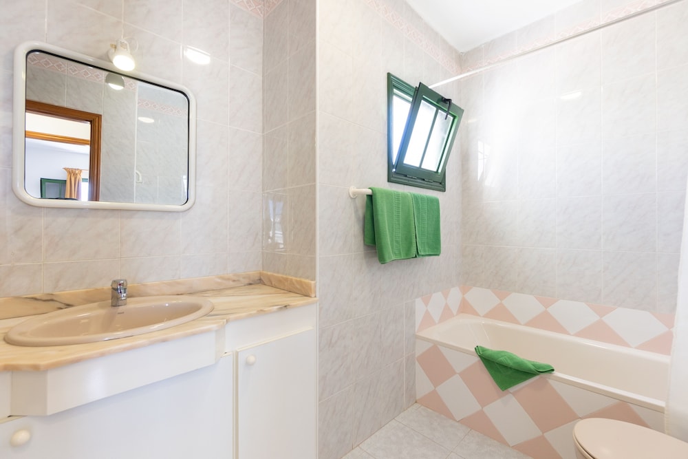 Apartamentos Aloe 50/50