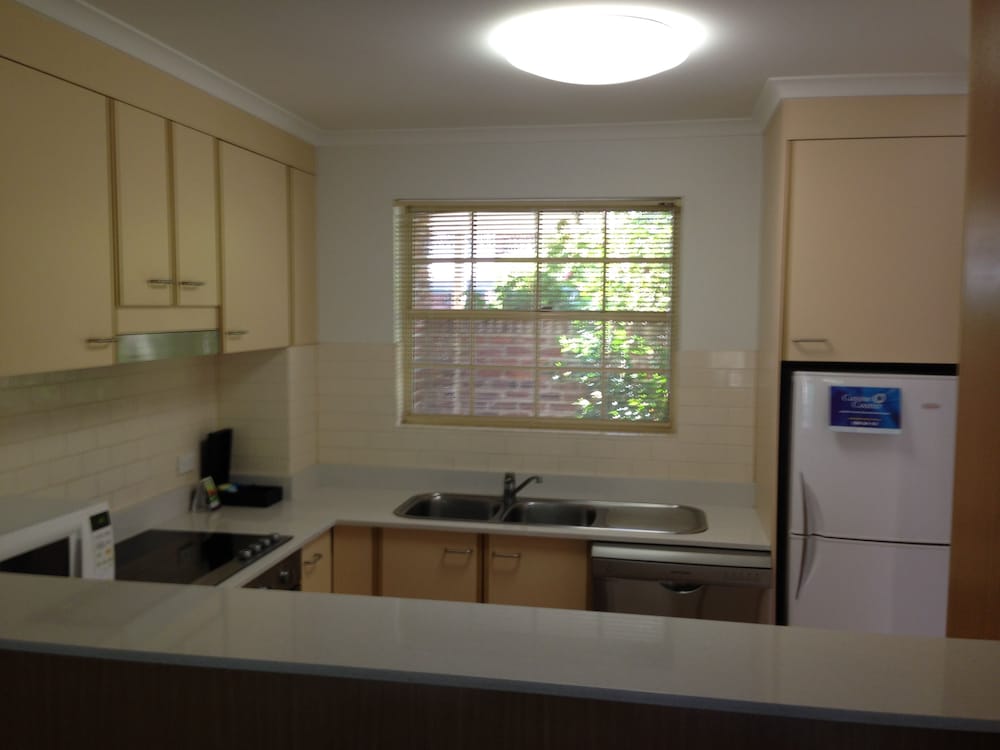 Adina Serviced Apartments Canberra Kingston 40/62