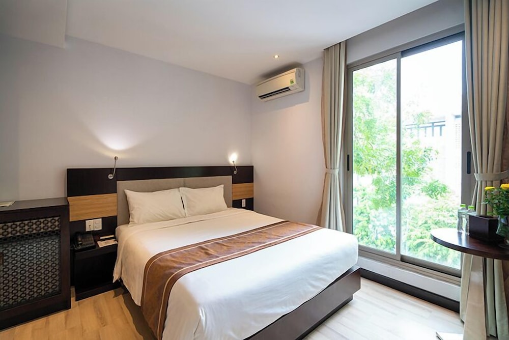 SUPERIOR, DOUBLE BED