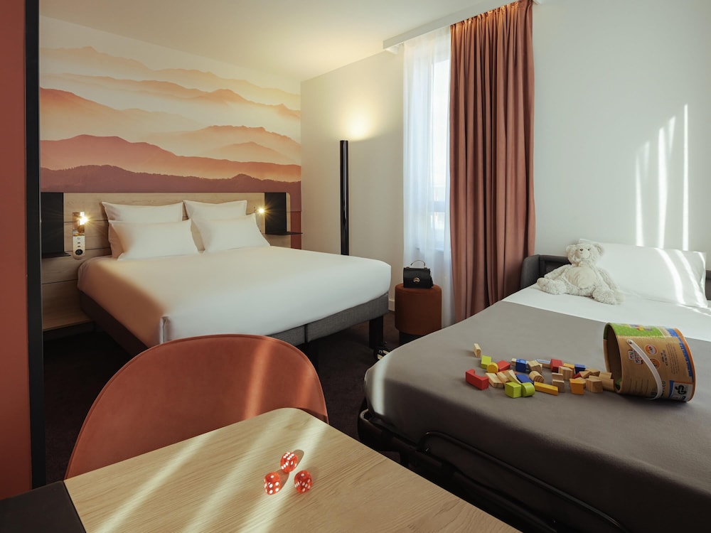 Novotel Annemasse Centre 26/63