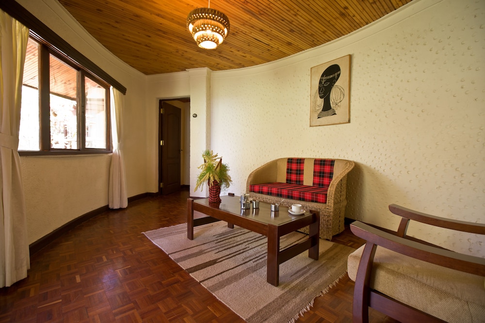 MARA SOPA LODGE 13/27