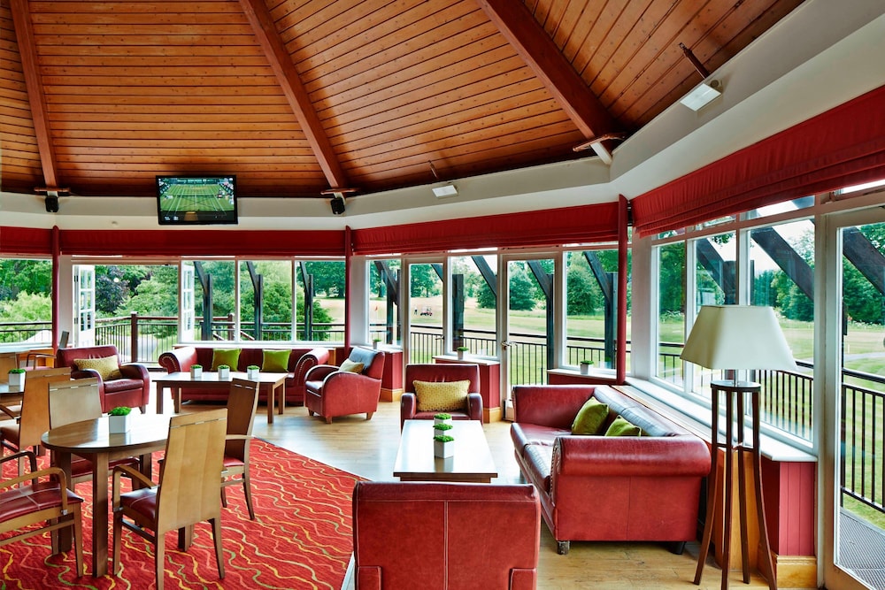 Delta Hotels by Marriott Tudor Park Country Club 39/47