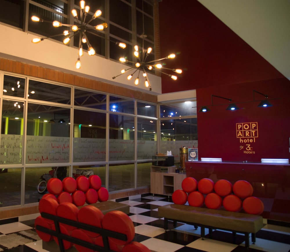 Pop Art Hotel Y Centro De Convenciones 9/70