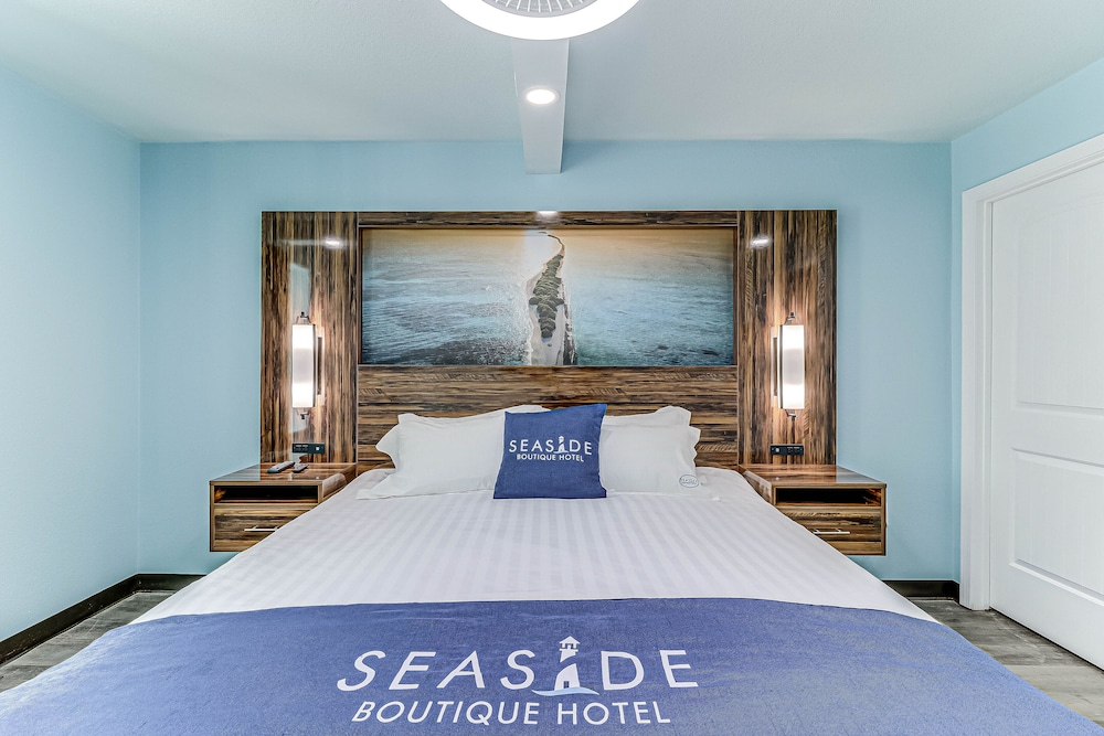 Seaside Boutique Hotel, Waves At Your Doorstep 24/50