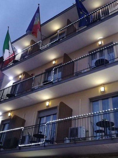 Hotel Leopardi 3/50