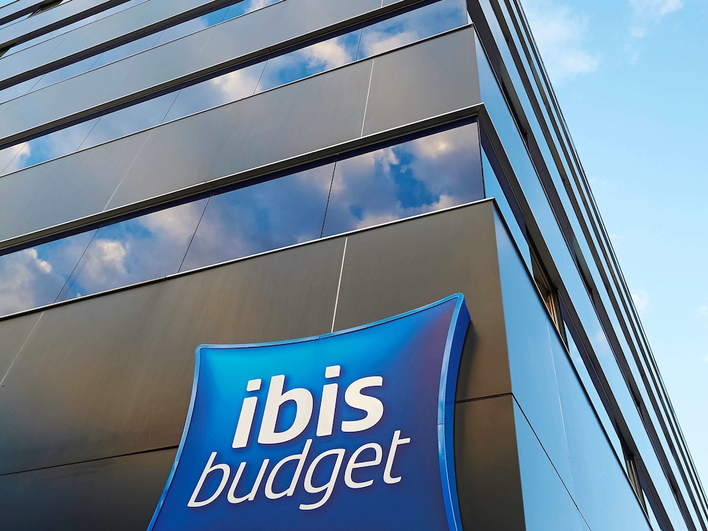 Ibis Budget Zurich City West in ZURICH