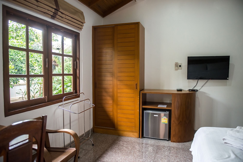 Tree Home Plus Home Stay 28/50