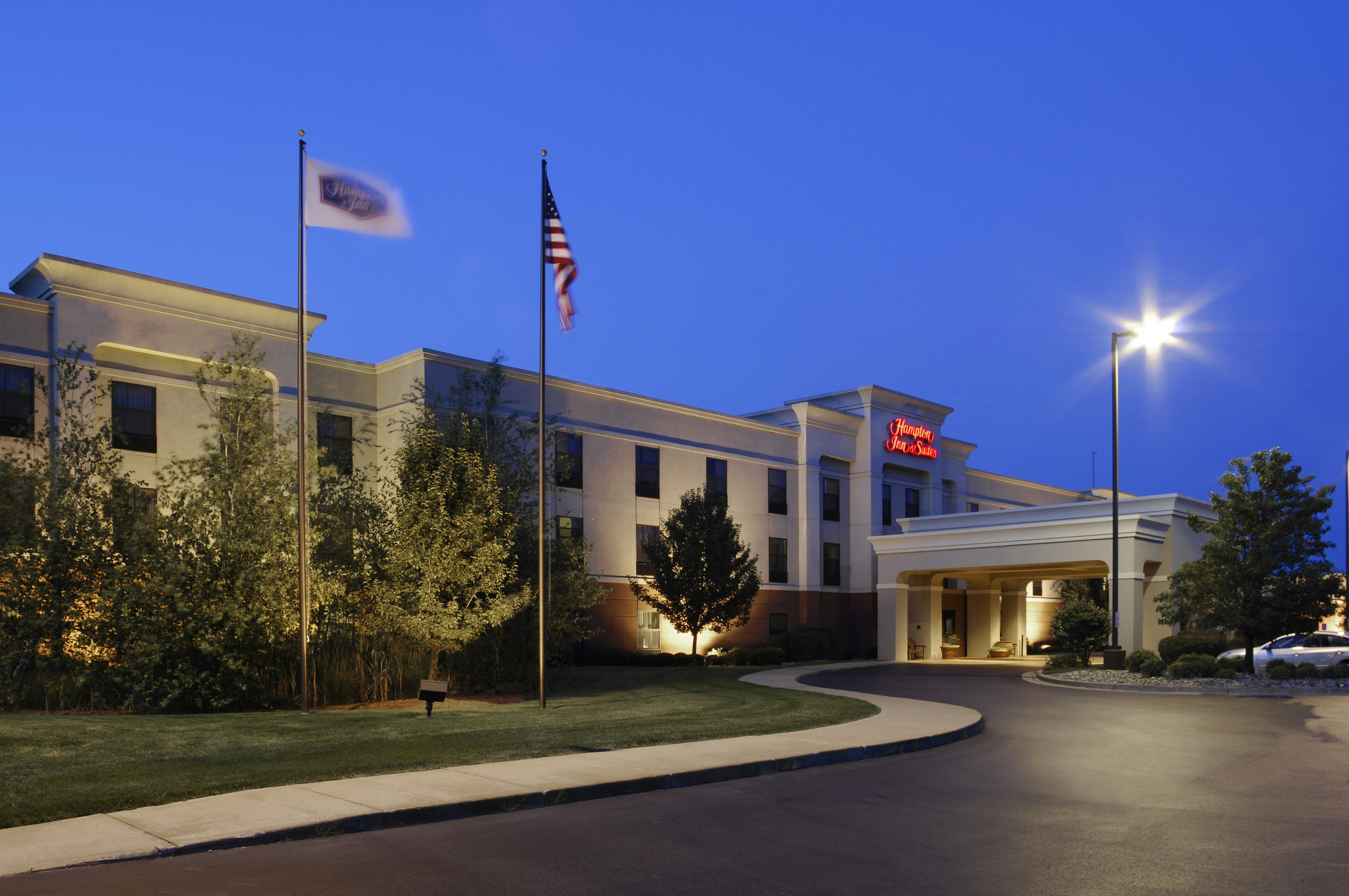 Hampton Inn & Suites Kalamazoo-Oshtemo 42/42