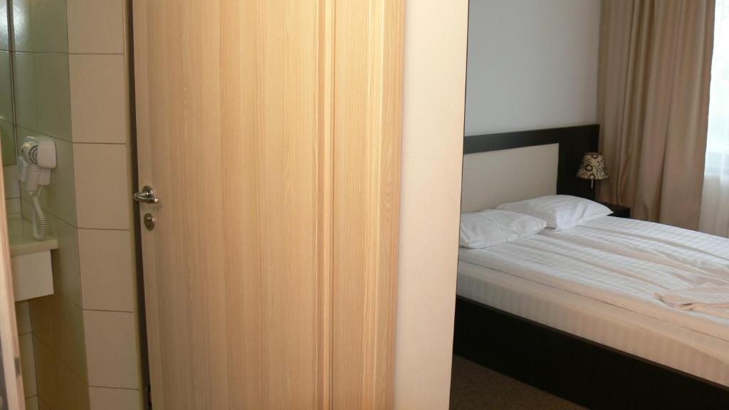 Hotel Siret 10/24