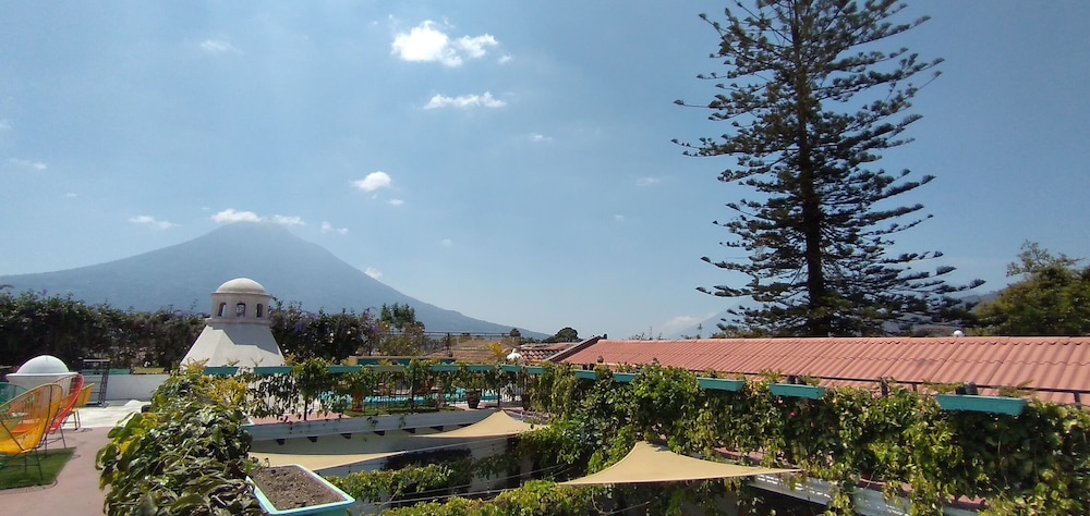 Adra Hostel 44/50