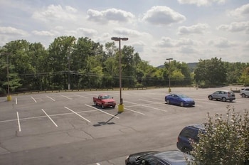 The View Inn Suites Hotel 41/69
