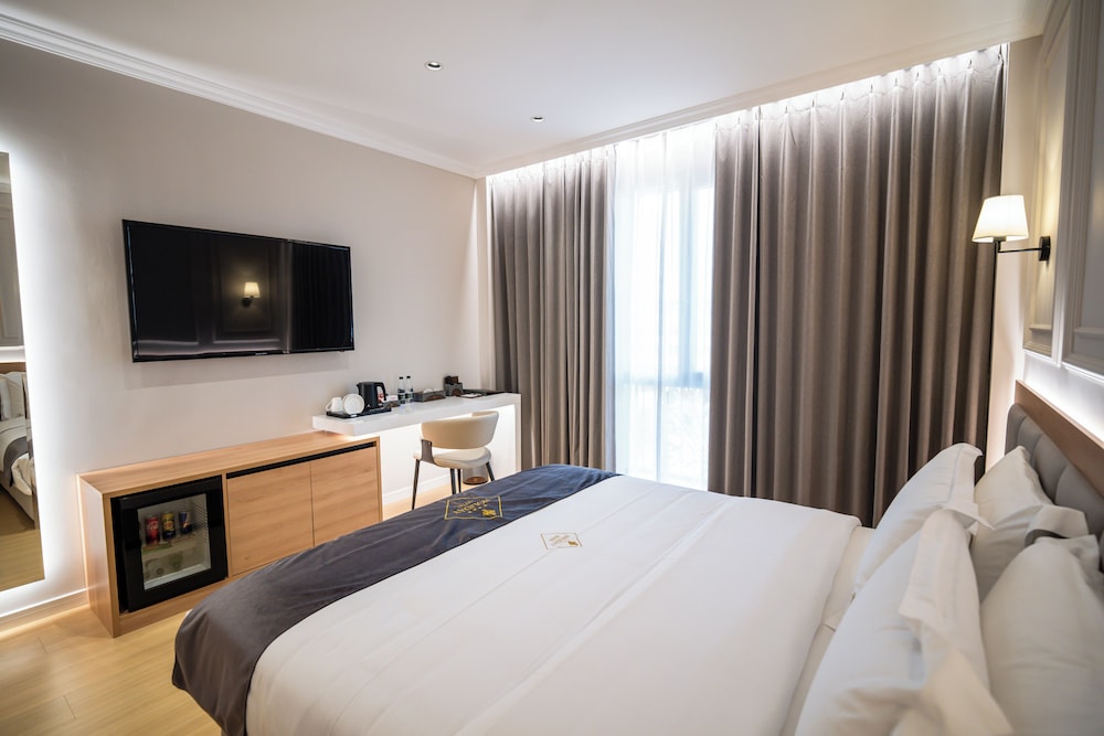 Airport Holiday Hotel 21/50