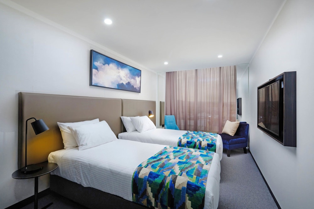 Mantra Albury Hotel 28/70