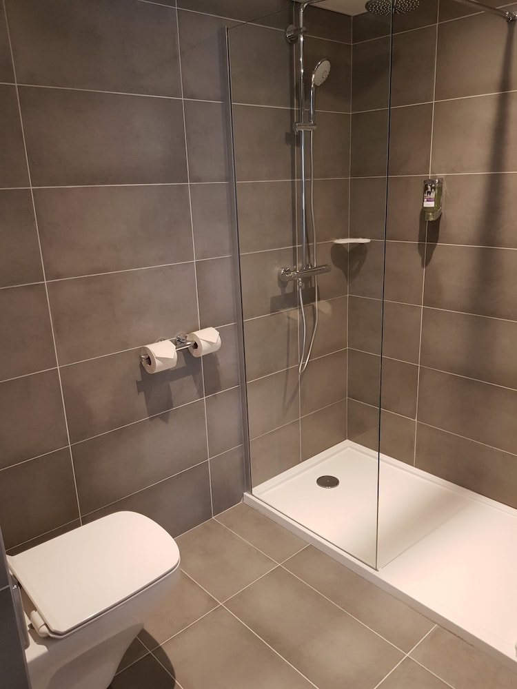 Mercure Beauvais Centre Cathedrale 46/48