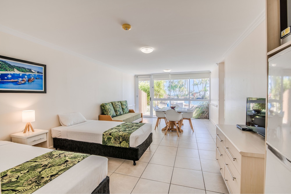 Tangalooma Island Resort 9/54