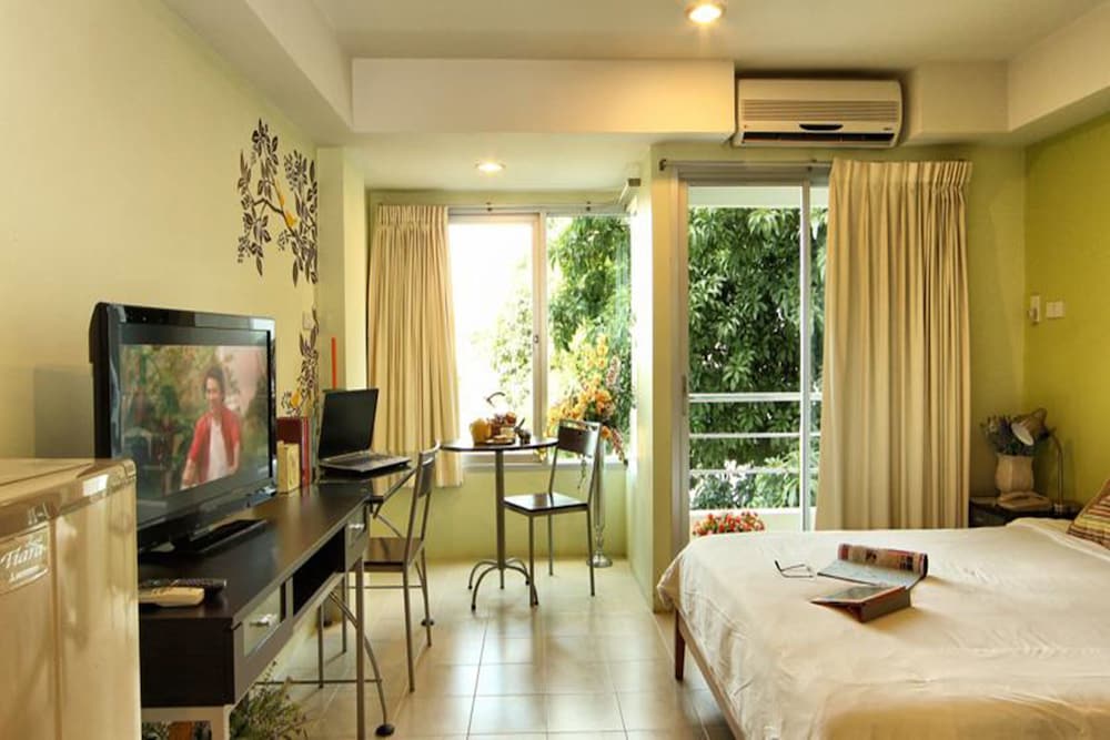 Caza V1 Serviced Apartment 43/69
