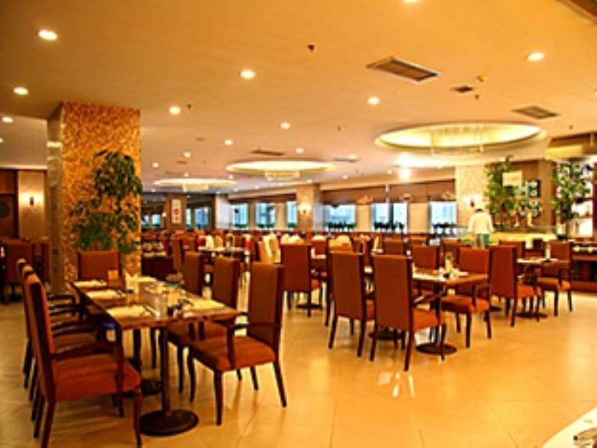 Blue Horizon Hotel (Qingdao Laoshan) 43/56