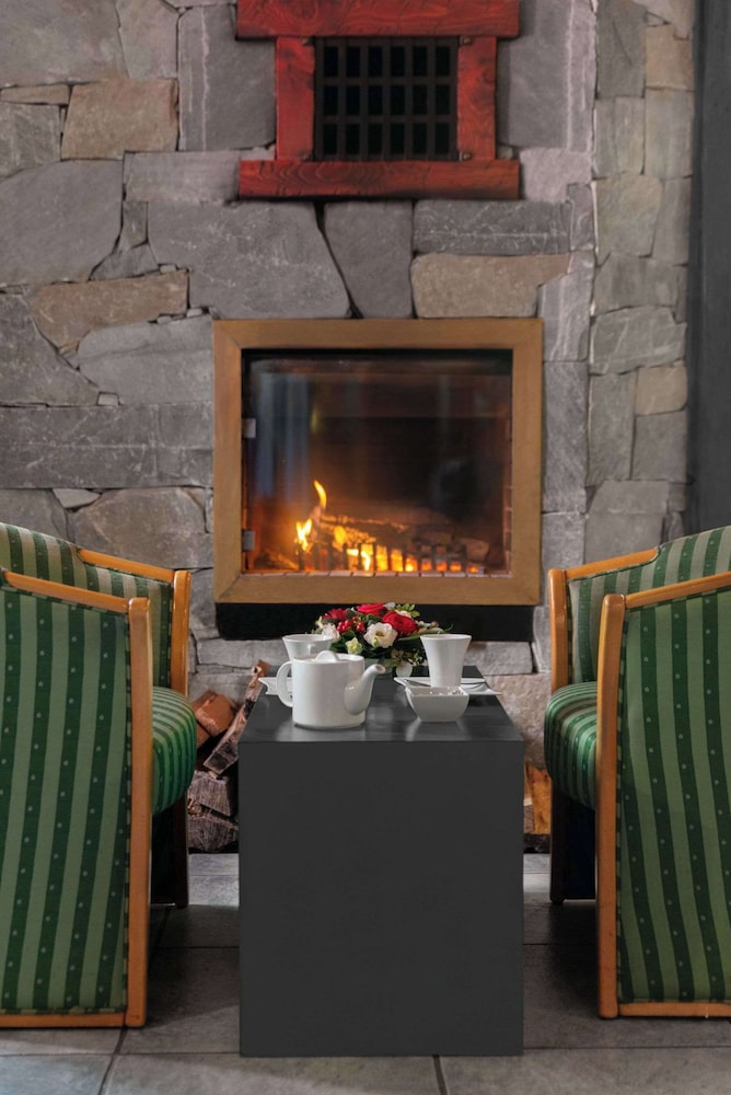 HOTEL FLORIMONT(Formerly BEST WESTERN Hotel Florimontnon) 8/50