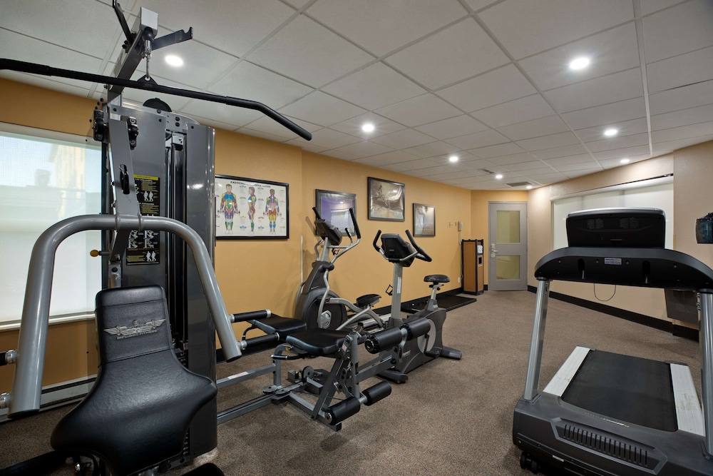 Best Western Plus Executive Inn 34/47