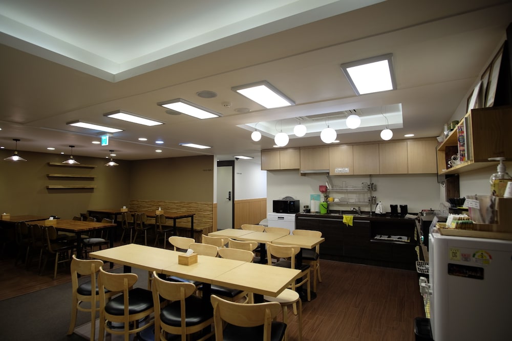 Step Inn Myeongdong 1 61/72