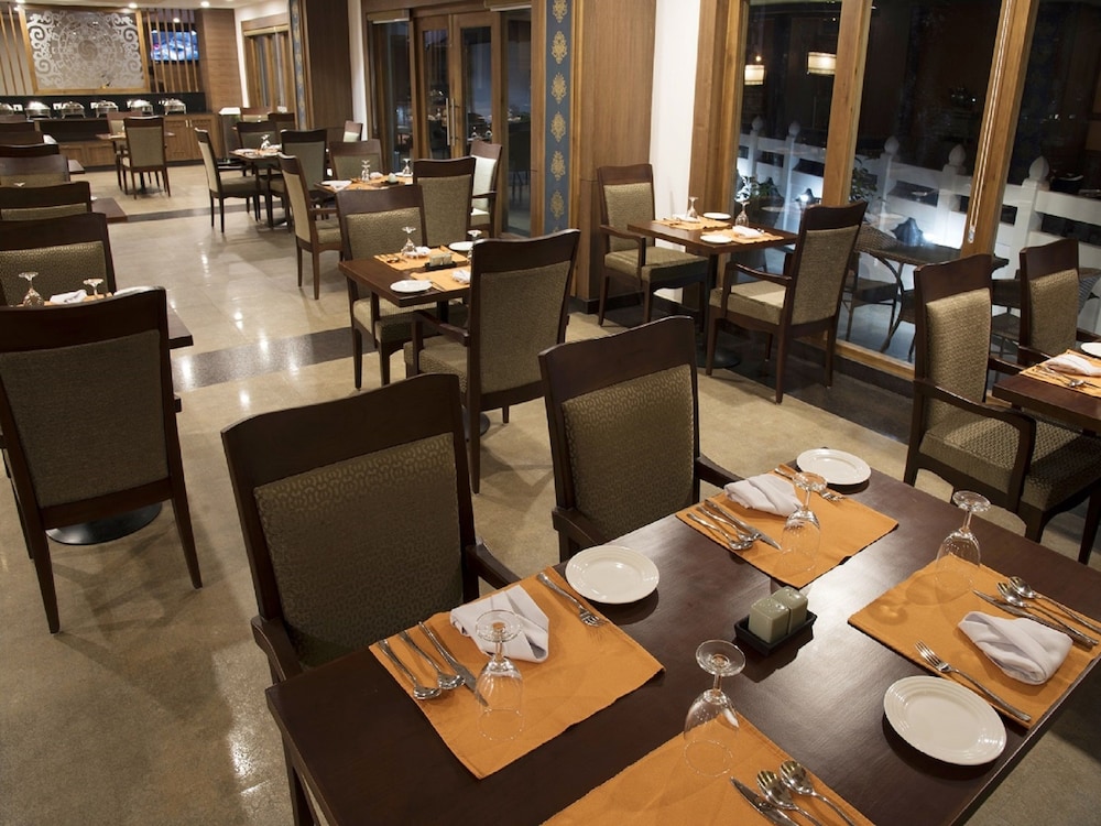 City Hotel Thimphu 42/50