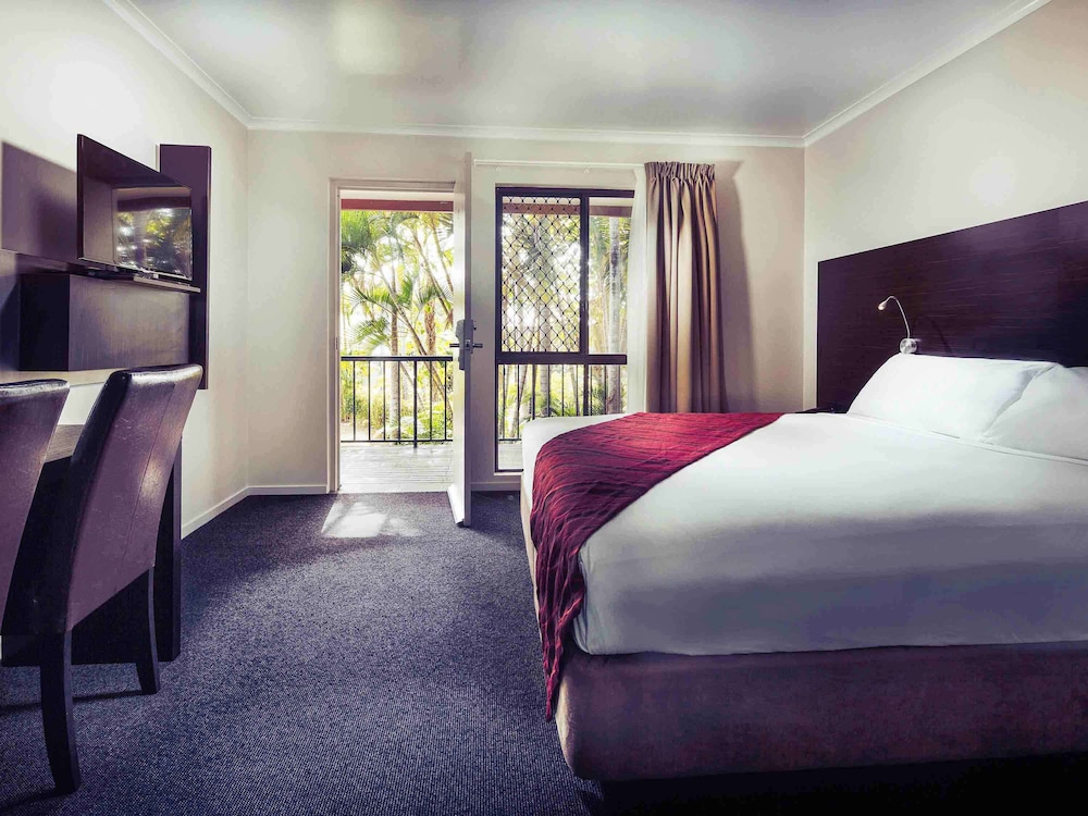 MERCURE TOWNSVILLE 24/61