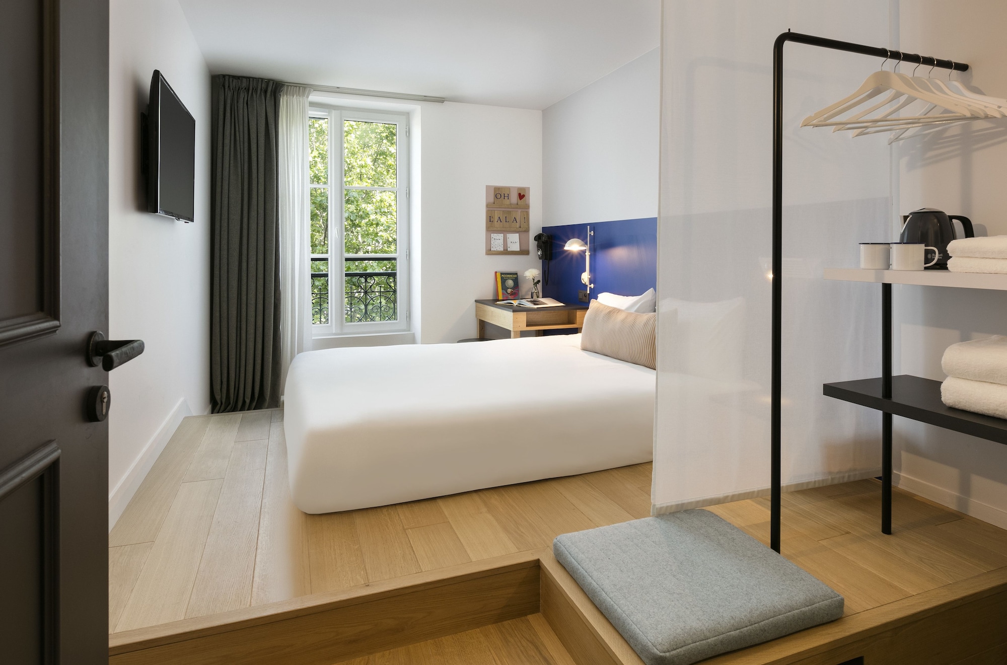 ROOM, DOUBLE OR TWIN BED, COURTYARD VIEW, NO ELEVATOR