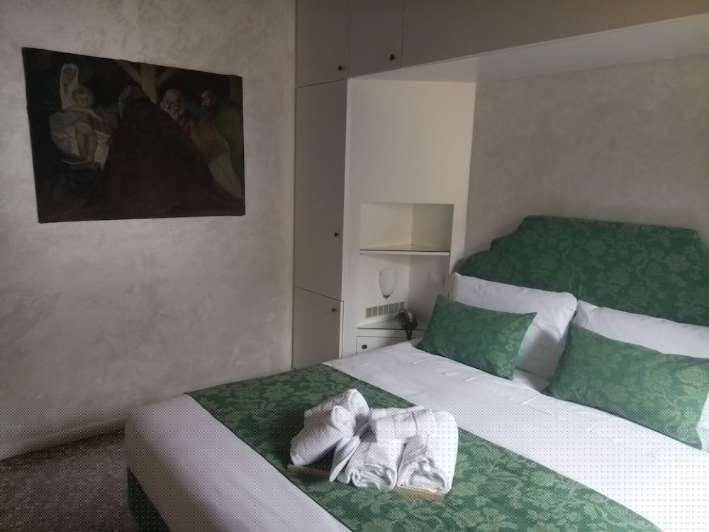 Locanda Ai Santi Apostoli 29/50