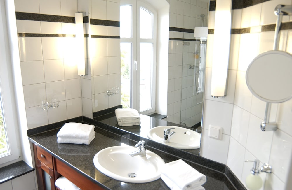 Hotel Hanseatic Rugen and Villen 14/74
