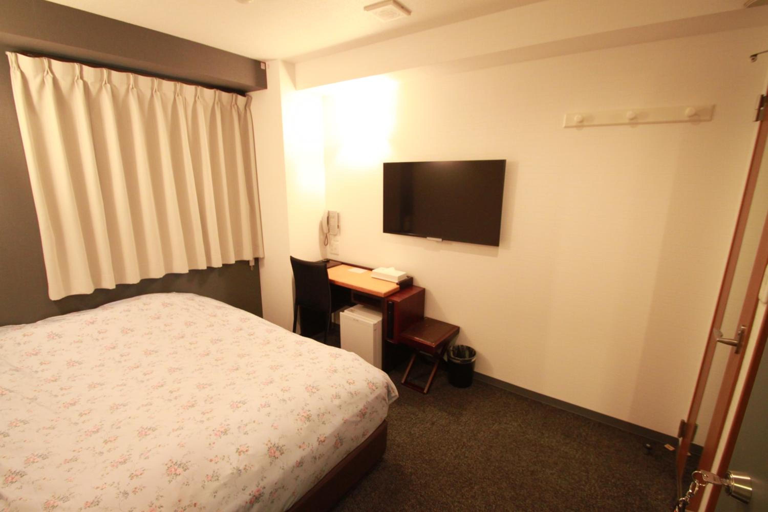 Toyama Town Hotel 25/54