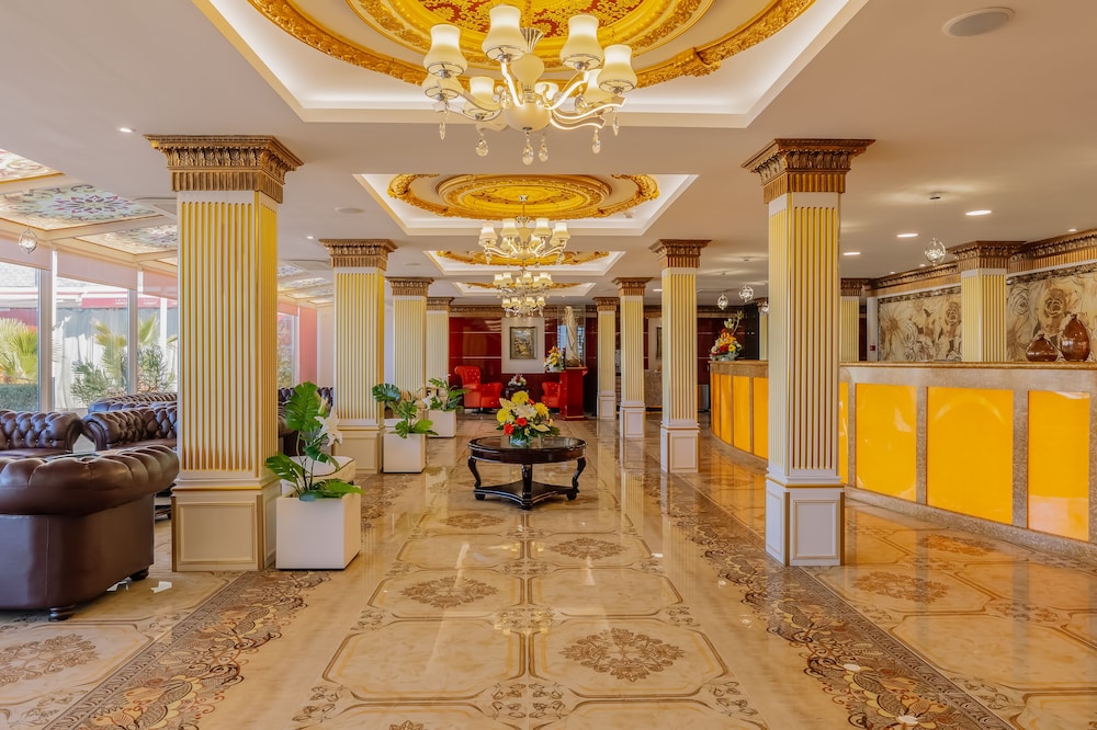 Monicca Collection Suites and Residences 21/74
