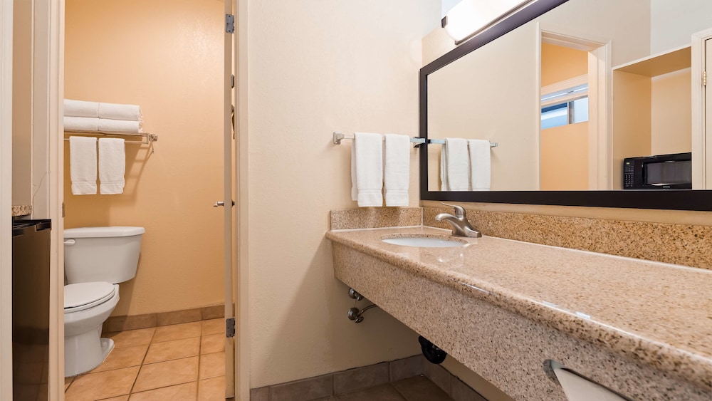 Best Western San Marcos Inn 12/38