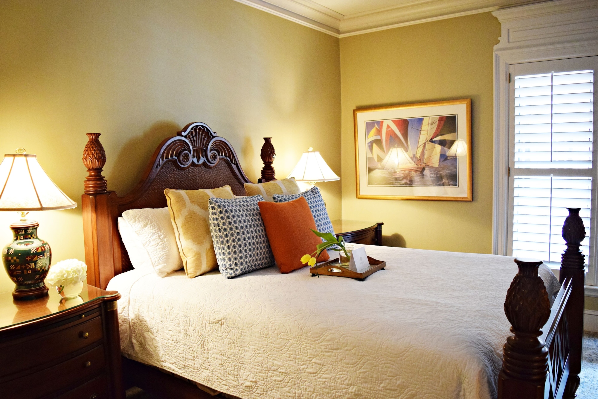 Gallery, Queen Bed، JH Adams Inn, Trademark Collection by Wyndham 2/6
