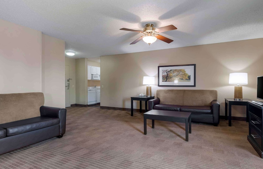 Extended Stay America - Dallas - Farmers Branch 33/50