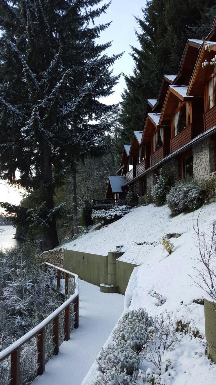 Dos Bahias Lake Resort 39/48