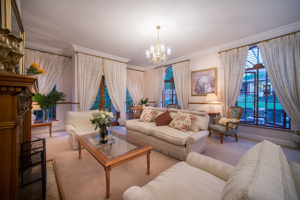 Boutique Villa 28/41