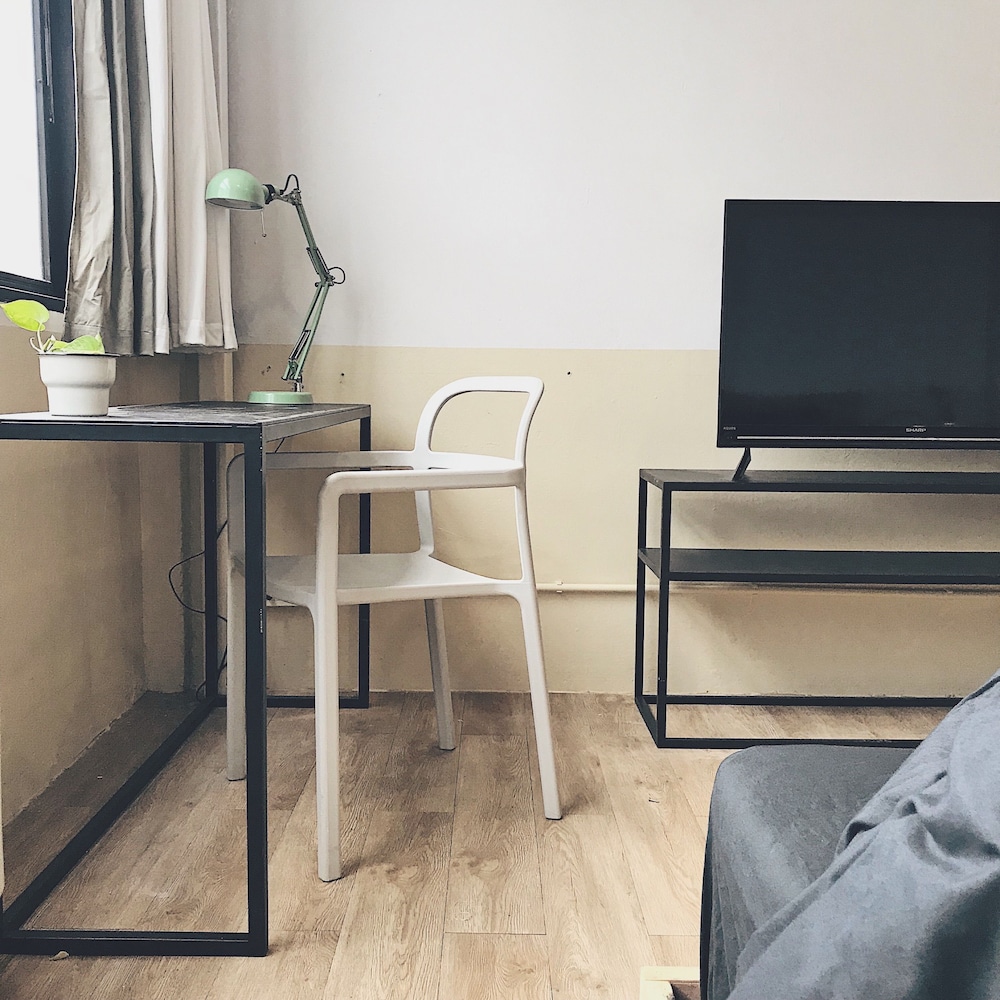 Beige Poshtels Hostel 42/49