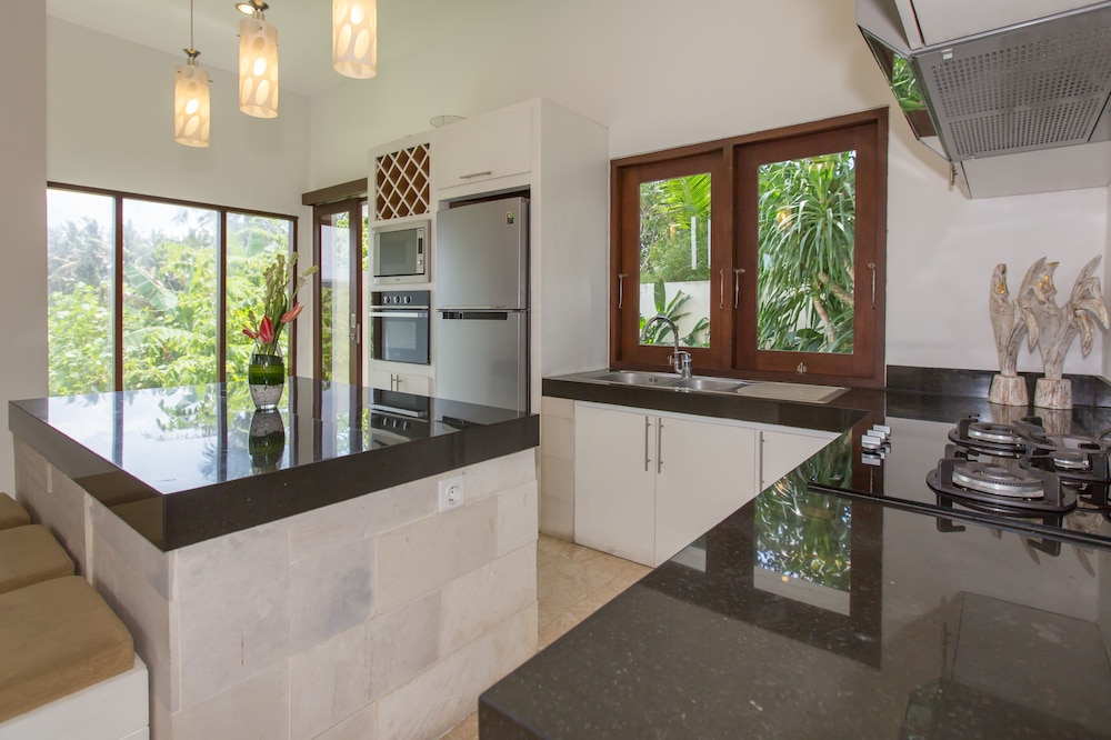 Villa Club Corner Residence by Nagisa Bali 2/34