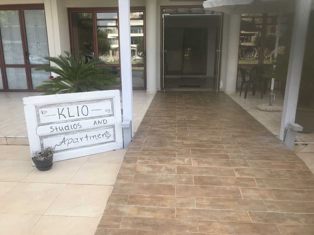 Klio Apartments and Studios 5/54