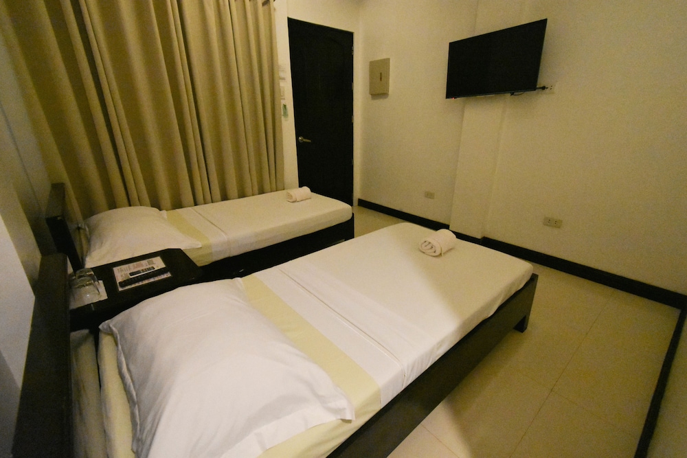 Swiftlets Inn 27/69