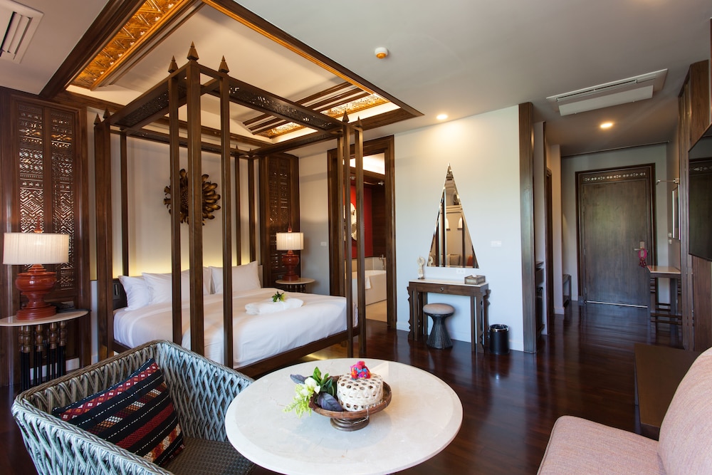 T Heritage Hotel 29/41