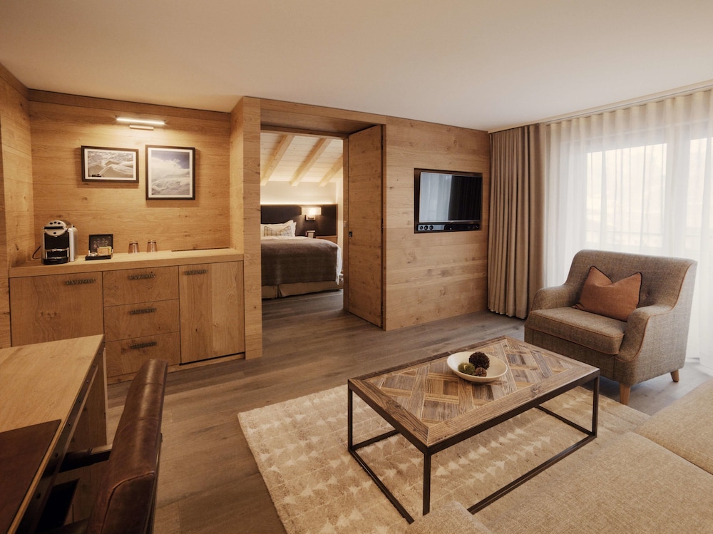 The Capra Saas-Fee 34/50