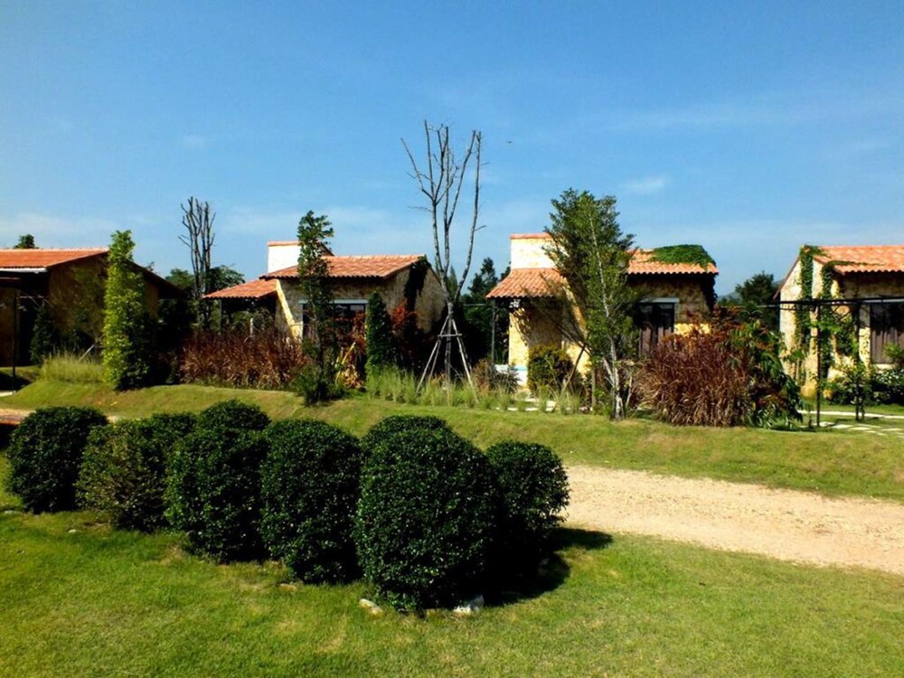 Villa Tuscany Country Resort 37/44